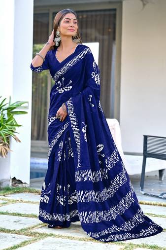 Blue printed cotton saree with blouse piece