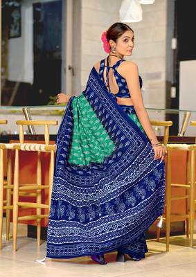 Green printed cotton saree with blouse piece 3