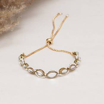 Golden oval shape kundan & white pearl adjustable bracelet 1