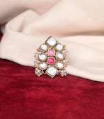 Enamoured kundan ring