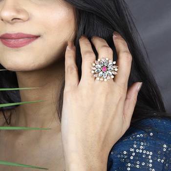 Pearl twirl pink ring 2