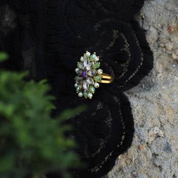 Pearl twirl green ring 4