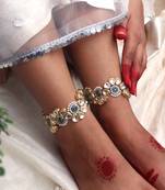 Symmetry stride anklet