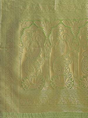 cream & light green banarasi Silk blend woven zari work tassel saree 5