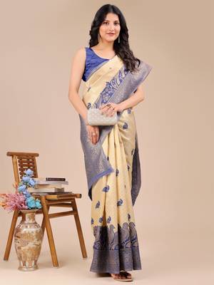 cream & navy blue banarasi Silk blend woven zari work tassel saree 3