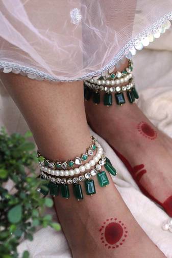 Green glass stone kundan adjustable anklet - set of 2 pieces
