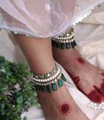 Green glass stone kundan adjustable anklet - set of 2 pieces
