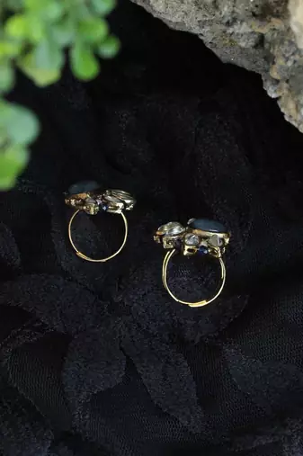Blues hues rings