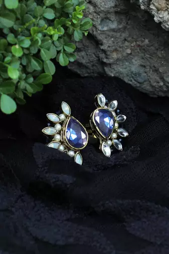 Blues hues rings