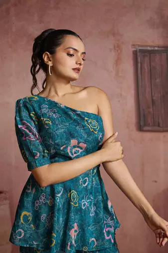 Teal Floral one-shoulder peplum top and pants set