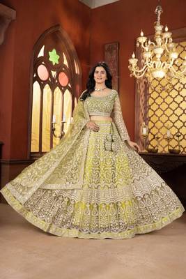 Parrot green Wedding Lehenga Choli for Women 3