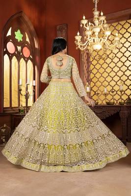 Parrot green Wedding Lehenga Choli for Women 4