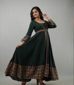 Jaipurite women's frontslit kurti in dark green