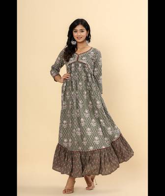 Jaipurite women's embellished viscose rayon anarkali kurti 1