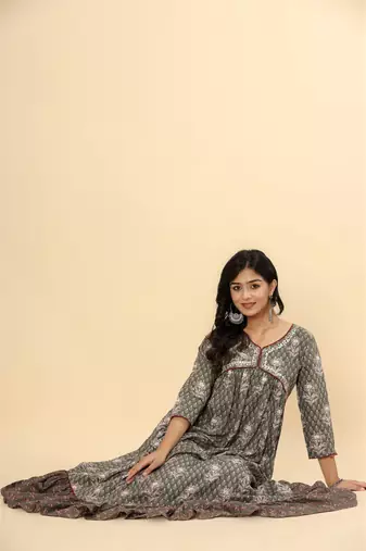Jaipurite women's embellished viscose rayon anarkali kurti