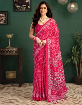 Pink printed cotton saree with blouse piece 1
