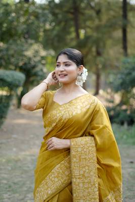 Yellow art silk blend weaving saree with woven fancy tassels  2