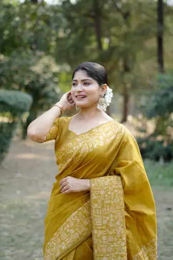 Yellow art silk blend weaving saree with woven fancy tassels 