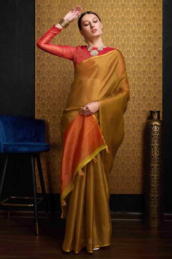 Golden Blend Linen Tissue Contrust Pallu Saree With Blouse
