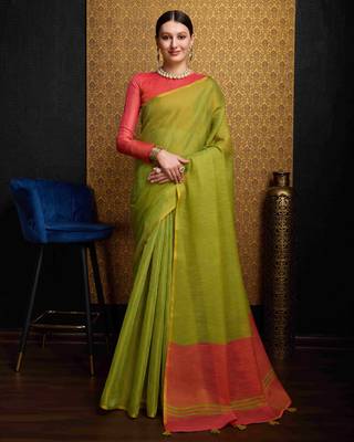 Pista Green Blend Linen Tissue Contrust Pallu Saree With Blouse 1