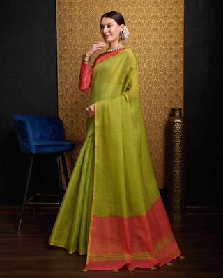 Pista Green Blend Linen Tissue Contrust Pallu Saree With Blouse 2