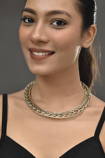 Gold plated braided necklace for women