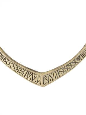 Gold plated  v-shaped necklace for women 4