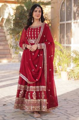 Heavy embroidery & sequience work Georgette gown with dupatta  4