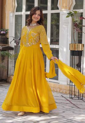 Heavy embroidery & sequience work Georgette gown with dupatta  3