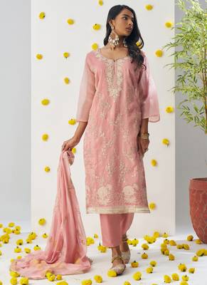 Light peach organza embroidered salwar suuit 5