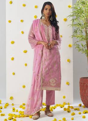 Baby pink organza embroidered salwar suuit 1