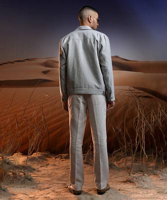 Wanderer grey linen trucker jacket 2