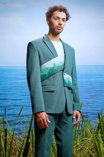 Ch  teau peaks hand-painted ceremonial suit
