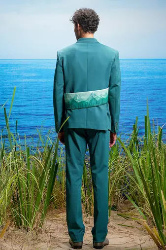 Ch  teau peaks hand-painted ceremonial suit