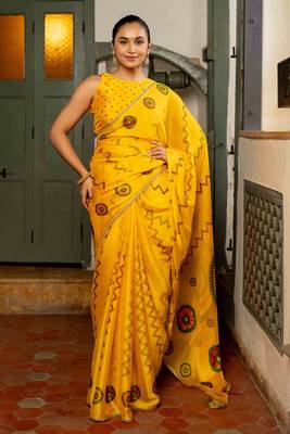 yellow ready made chiffon chevron printed saree with untiched blouse piece 1