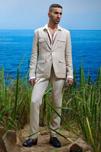 Natural beige voyager linen blazer