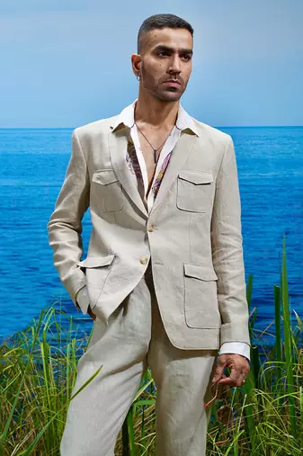 Natural beige voyager linen blazer