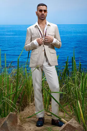 Natural beige voyager linen blazer