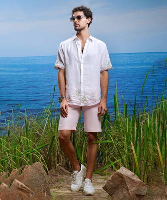 Palm oasis embroidered linen shirt 2