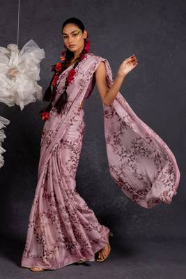 Dusty mauve chiffon floral print lace border saree with unstitched blouse piece 2