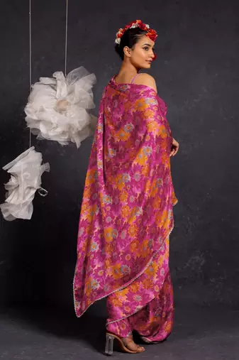 Dark pink chiffon floral print lace border saree with unstitched blouse piece