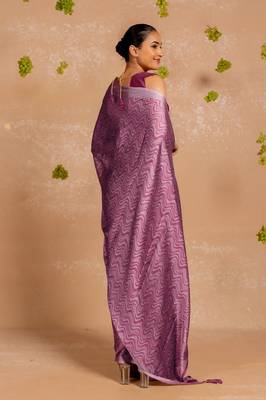 Dusty beige chiffon geometric paisley print  saree with unstitched blouse piece 4