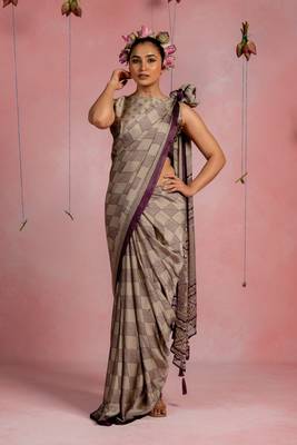 Dusty beige chiffon geometric paisley print  saree with unstitched blouse piece 1