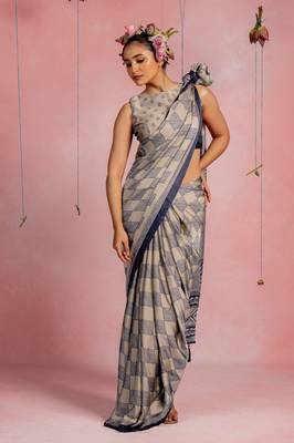 Dusty beige chiffon geometric paisley print  saree with unstitched blouse piece 2
