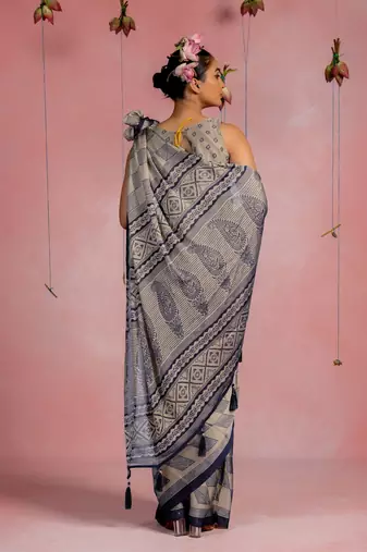Dusty beige chiffon geometric paisley print  saree with unstitched blouse piece