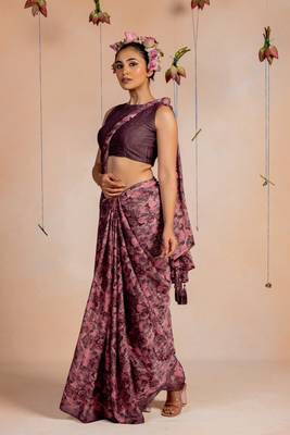 Dusty mauve chiffon  floral print  saree with unstitched blouse piece 3