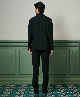 Black biscuit crepe coord set 2