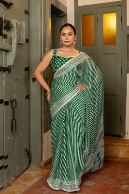 Dark green chiffon stripes leheriya print zari work lace border saree with unstiched blouse piece 1