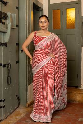 Red chiffon stripes leheriya print zari work lace border saree with unstiched blouse piece 1