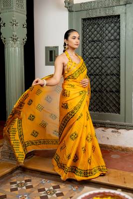 Dark yellow chiffon batik block print lace border saree with unstiched blouse piece 2